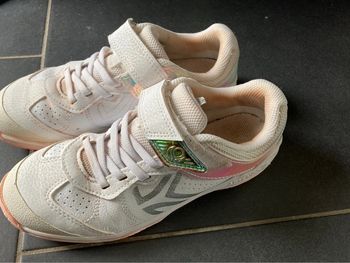 Baskets Décathlon Artengo pointure 35