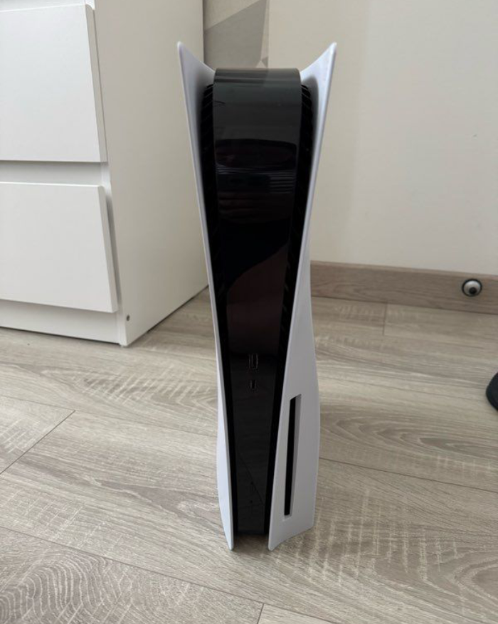 Playstation 5 - photo numéro 2