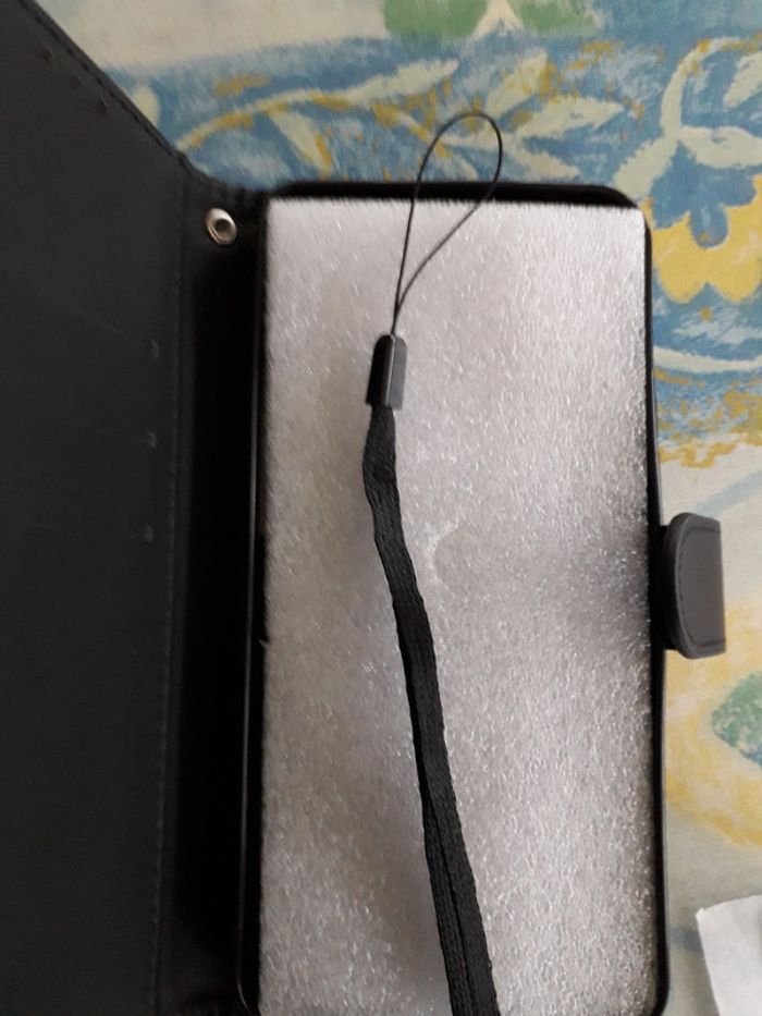 Coque + 2 verres trempés - photo numéro 5
