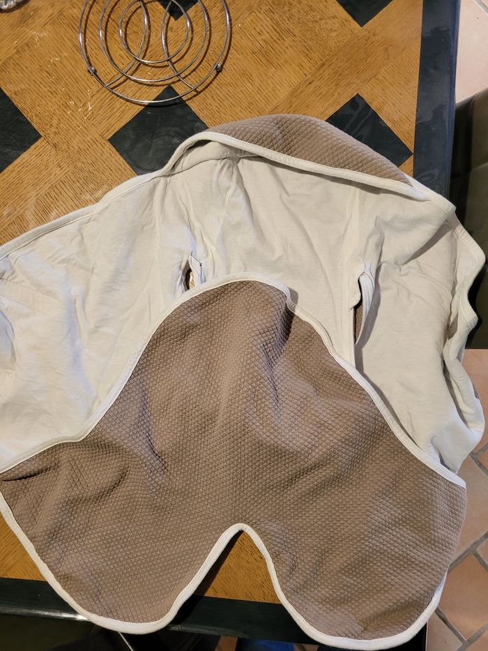 Couverture nomade Red castel - photo numéro 2