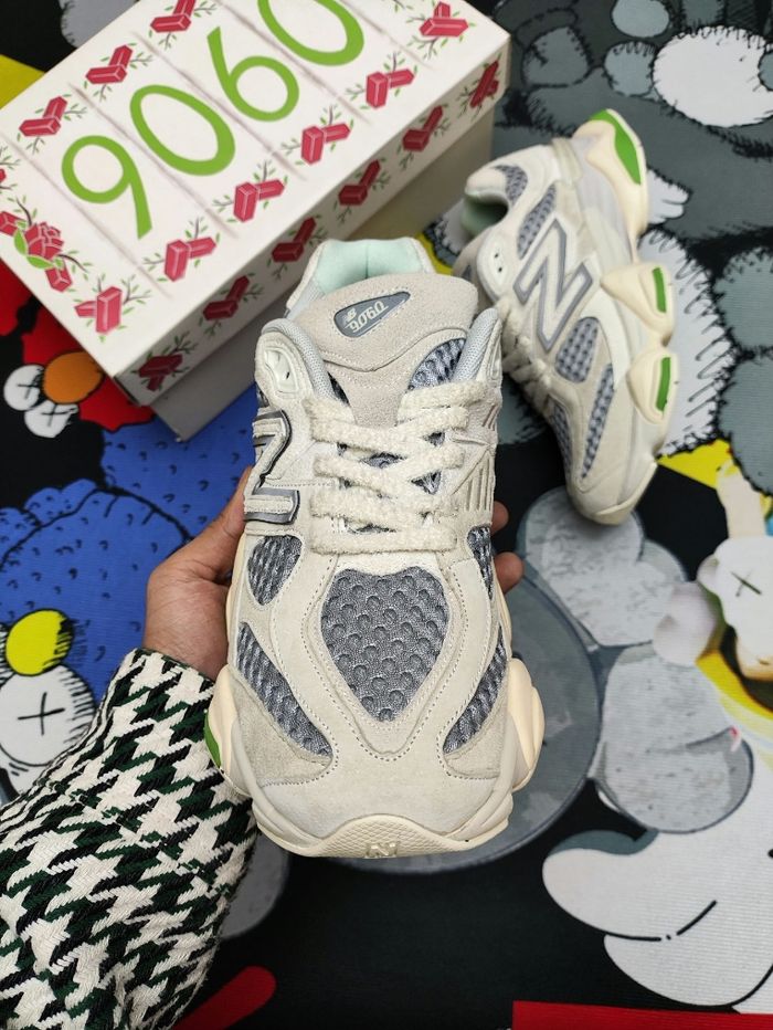 New Balance 9060
Bricks & Wood Taille 44 - photo numéro 4