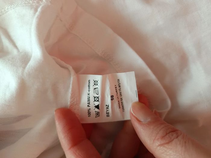 T shirt neuf t68 - photo numéro 2