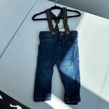 Pantalon avec bretelles