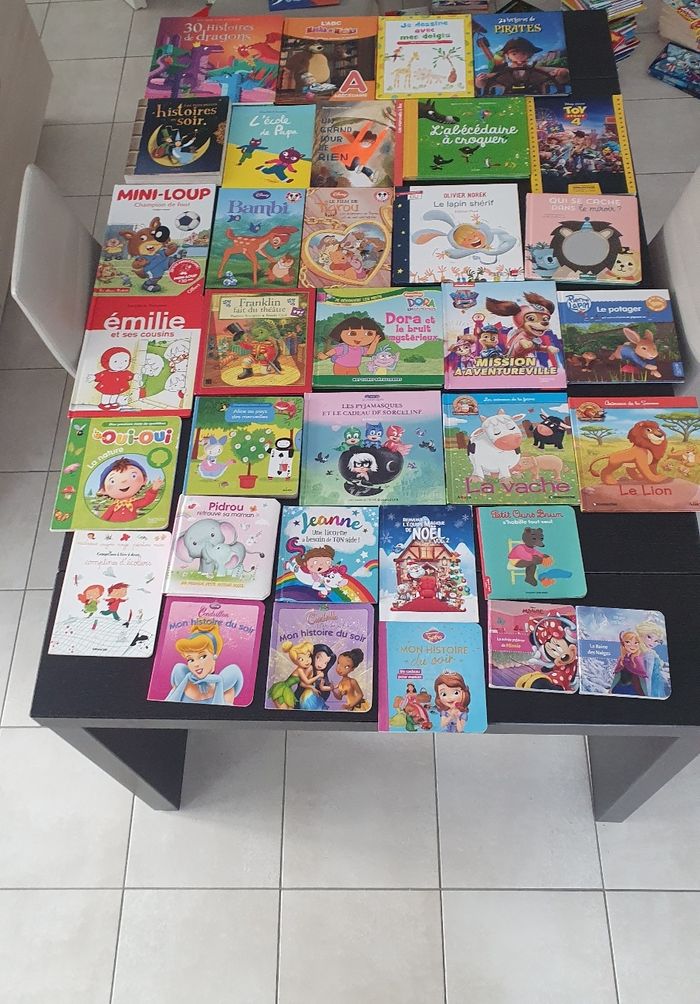 Divers livres pour les petits