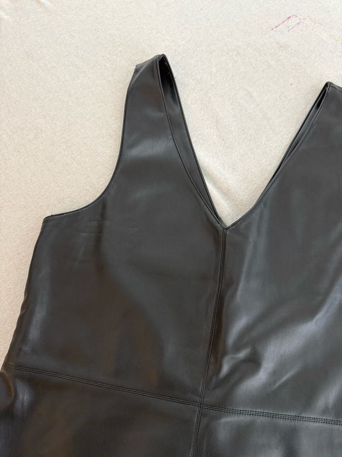 Robe en cuir Zara - photo numéro 3