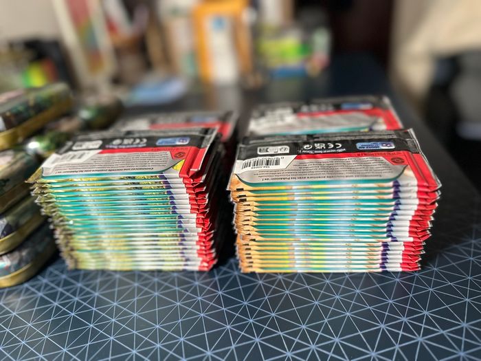 Lot de 74 boosters Pokémon Écarlate et violet FR - photo numéro 4