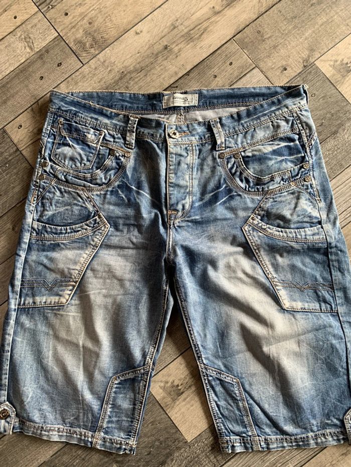 Short jeans voire photo - photo numéro 2