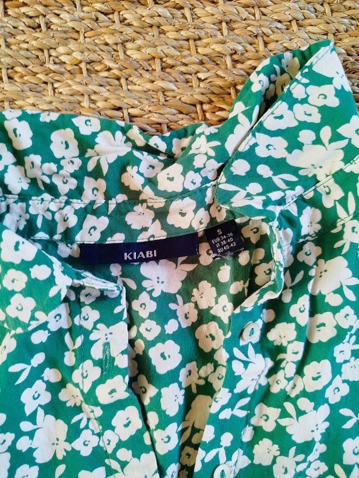 Chemise fleurie - photo numéro 2