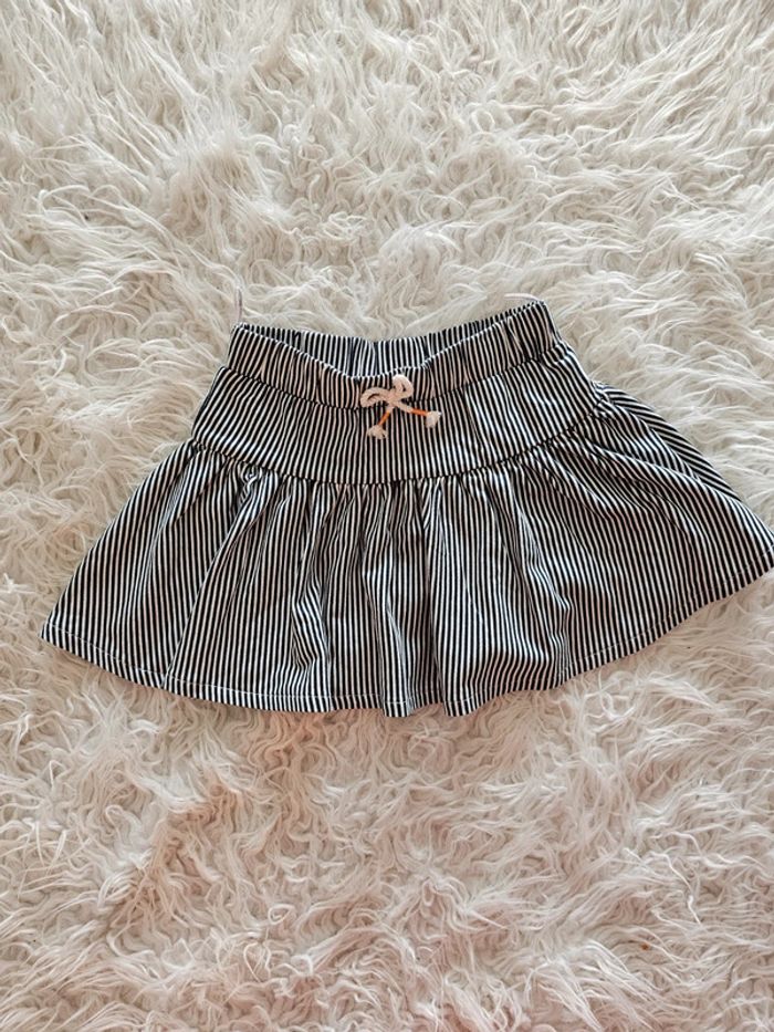 Jupe à rayures C&A taille 5 ans - photo numéro 5