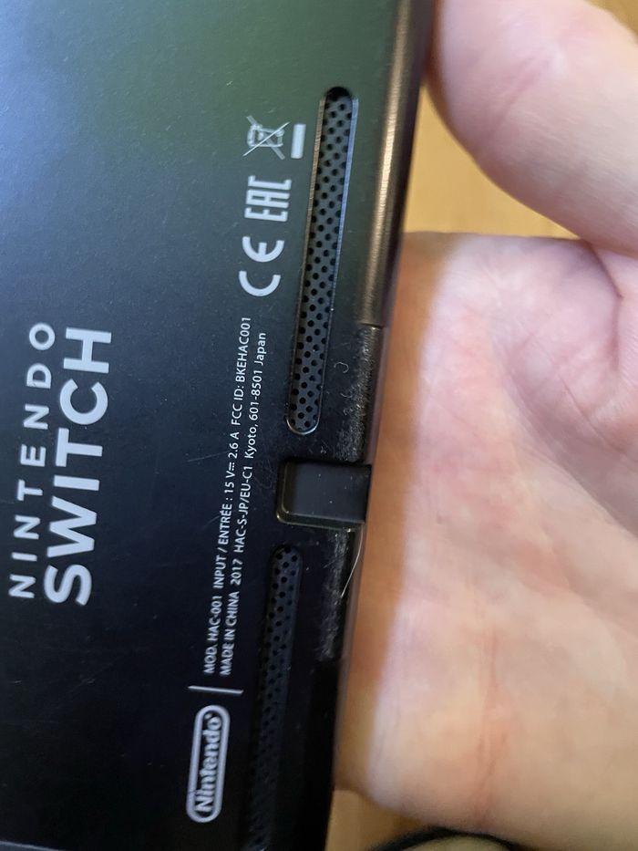 Nintendo Switch 32 Go Console - photo numéro 2