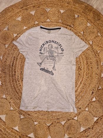 Tee shirt manches courtes squelette Kiabi 🌎12 ans🌎