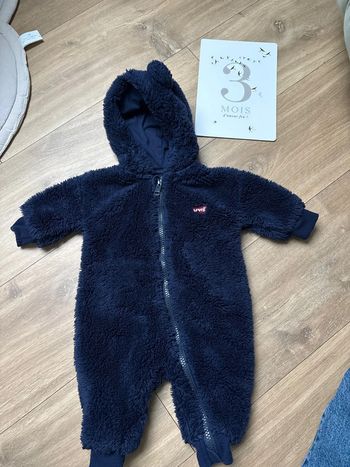 Combipilote Levis taille 3 mois