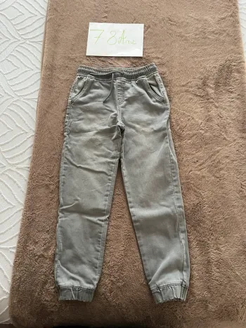 Jeans 7-8 ans