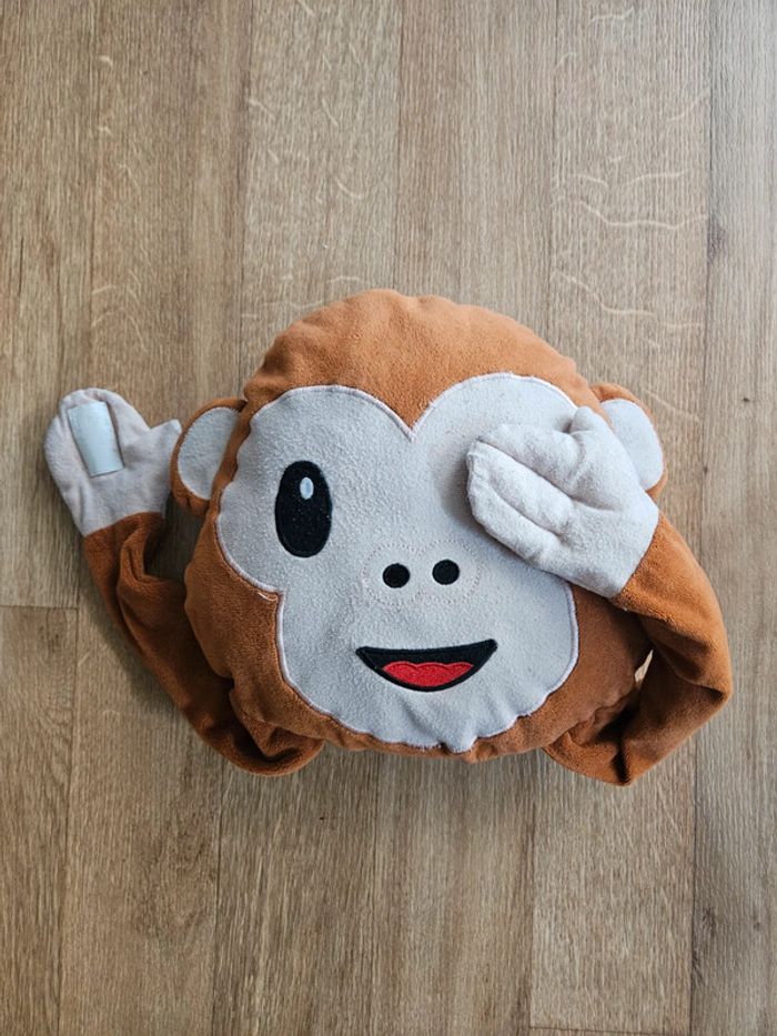 Coussin emoji singe - photo numéro 2