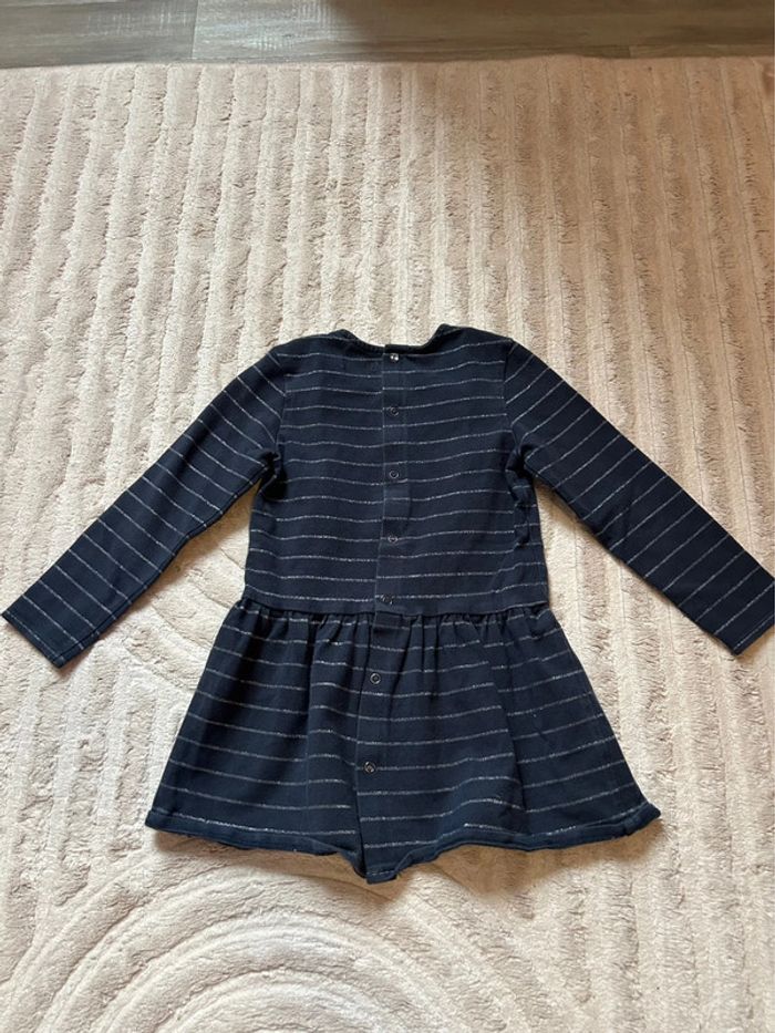 Robe Ikks taille 3 ans - photo numéro 4