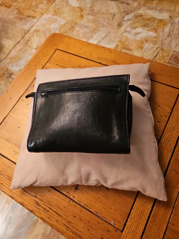 #pochette cuir - photo numéro 4