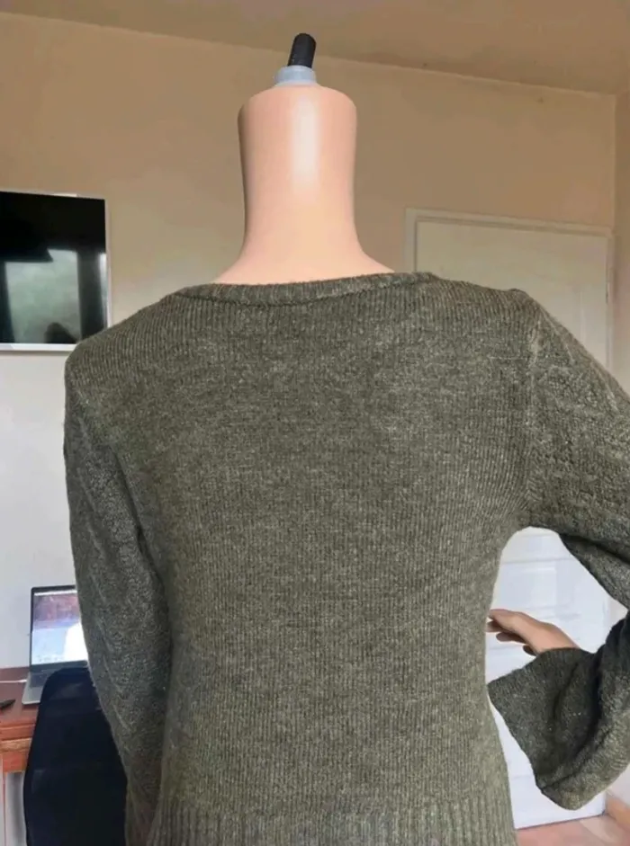 Superbe pull vintage vert kaki - taille XS/S - photo numéro 2