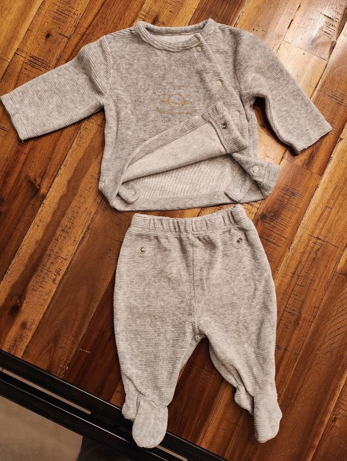 Pyjama - photo numéro 2