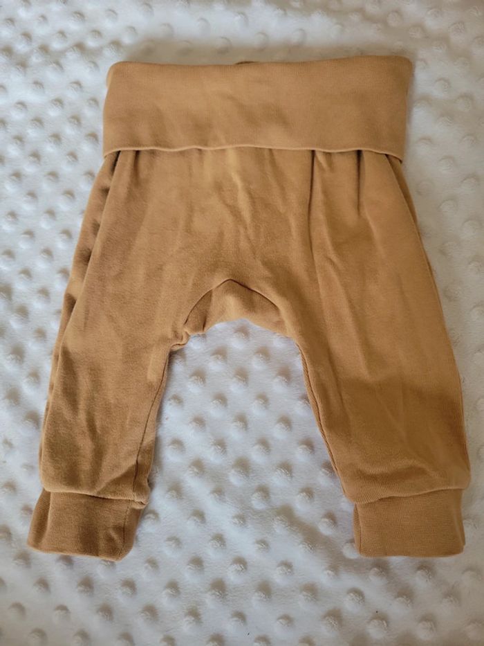 Pantalon camel mixte 4-6 mois – H&M