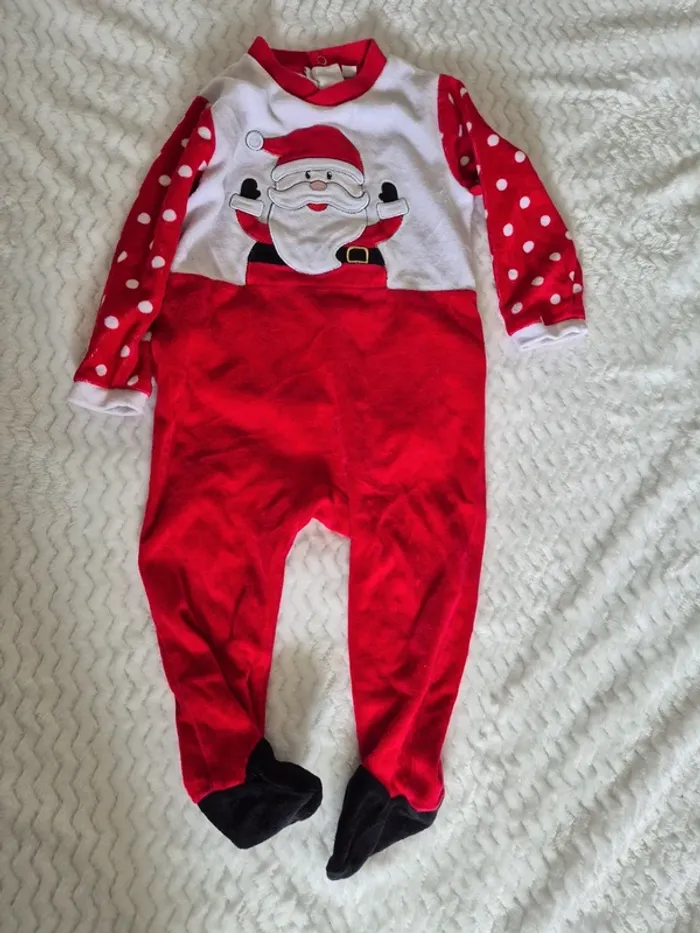 Pyjama père Noël 🎅  18 mois