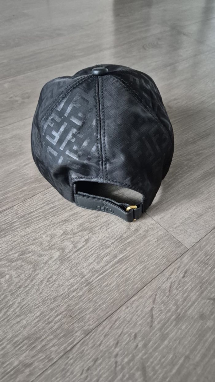Casquette fendi noir taille M - photo numéro 4