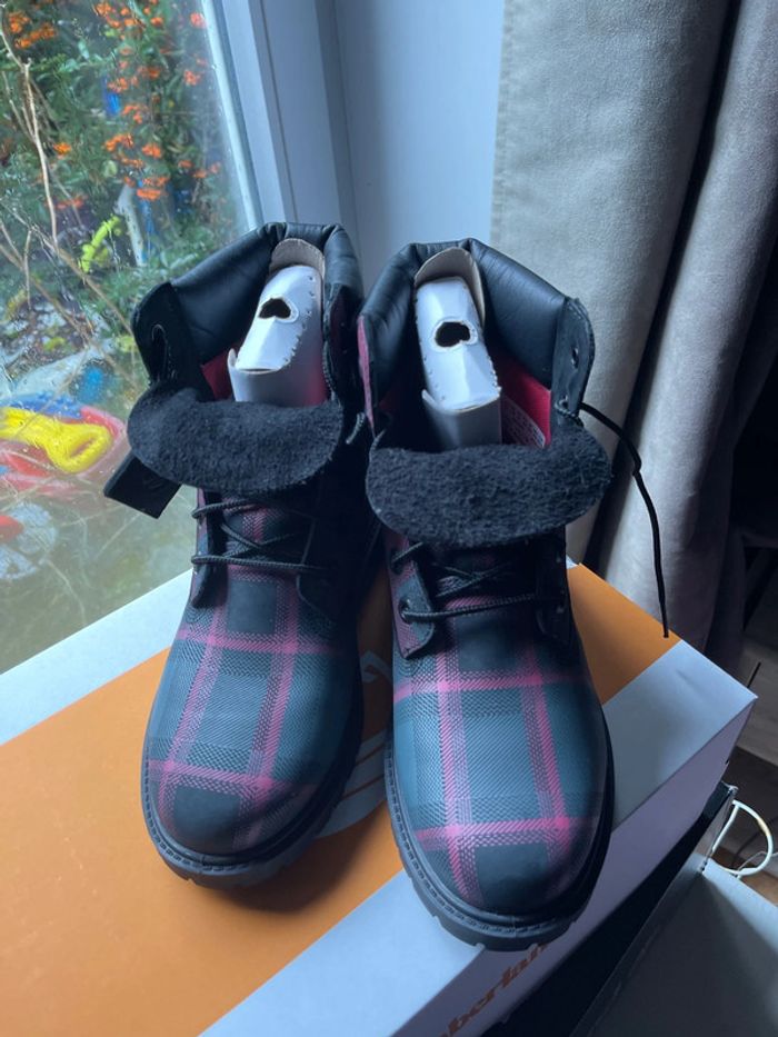 Superbe bottines Timberland neuves pointure 38.5 - photo numéro 11