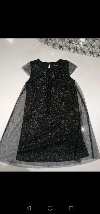 Robe fête paillettes 👧🏻 T 8 ans