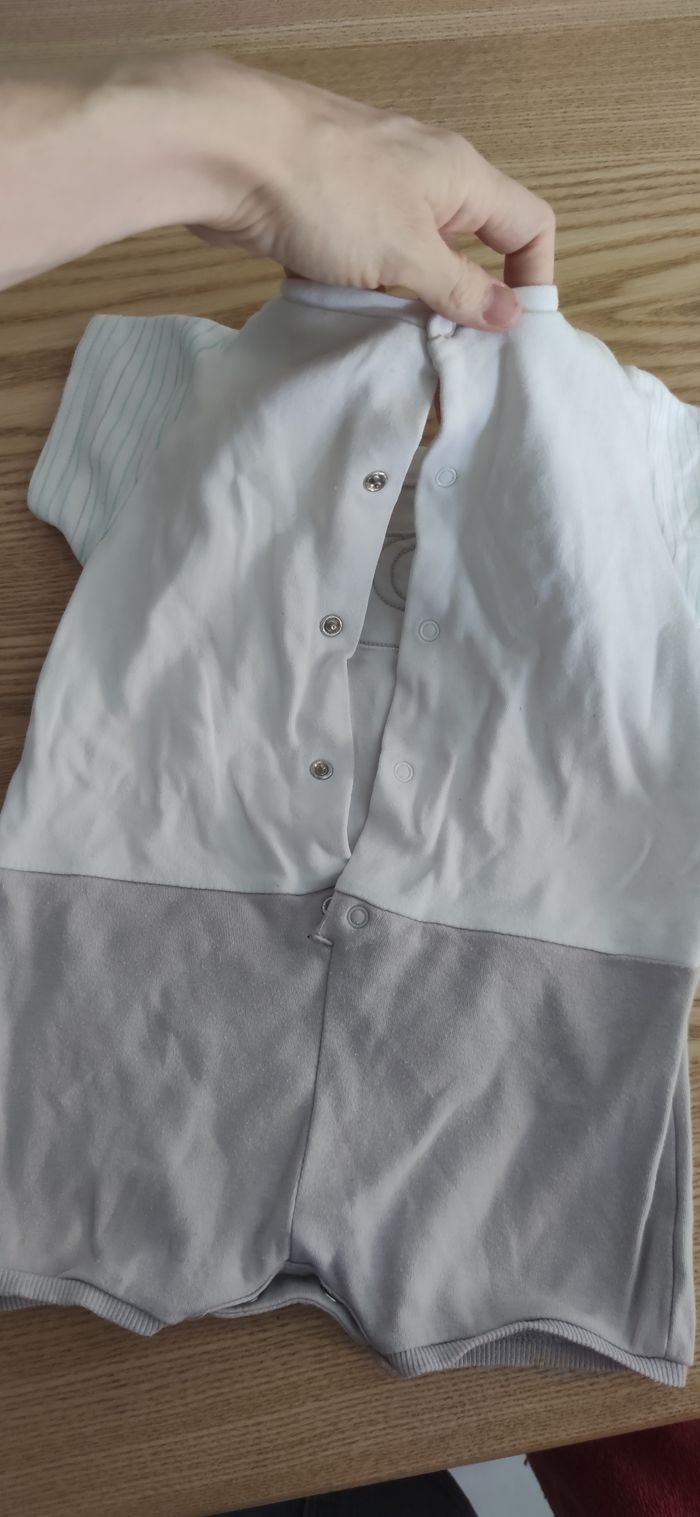 Combi short 9 mois - photo numéro 4