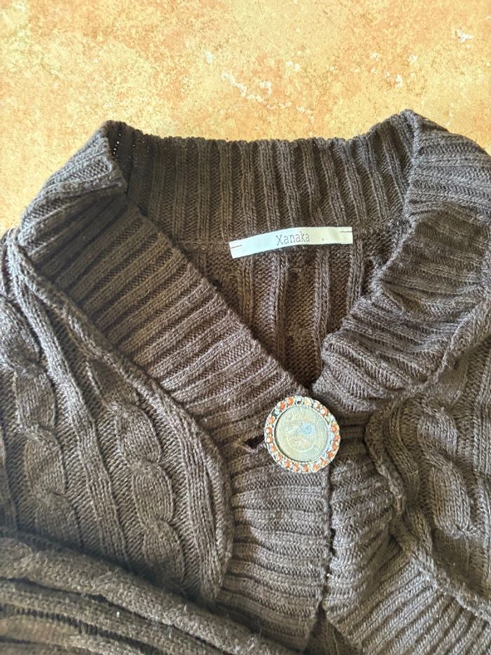 Petit pull col V - photo numéro 3