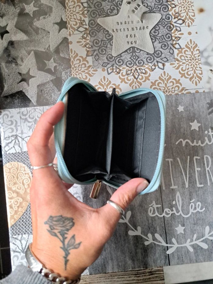 Porte monnaie et carte Stitch - photo numéro 3