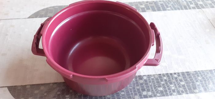 Cocotte minute "Tupperware" micro ondes. - photo numéro 3