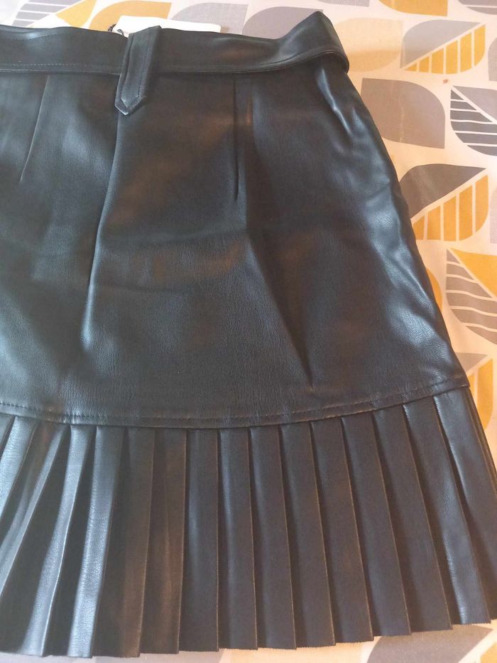 Mini jupe Stradivarius - photo numéro 8