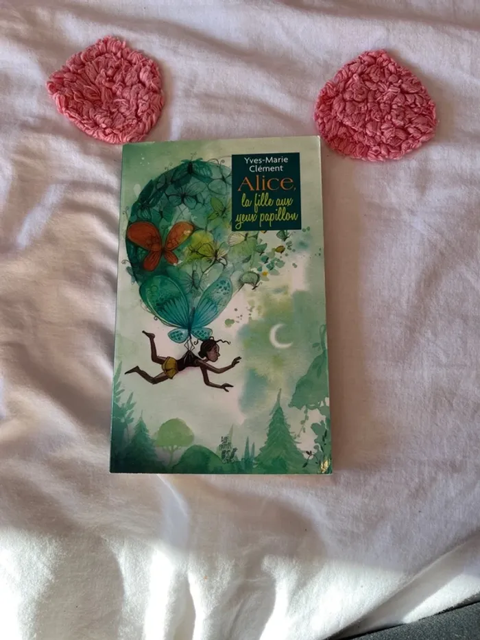 Livre Alice, la fille aux yeux papillon