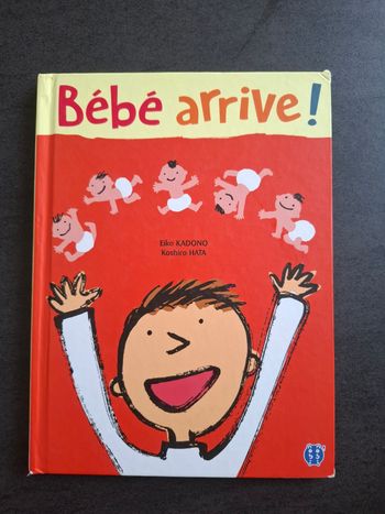 Livre Bébé arrive de Eiko Kadono et Koshiro Hata en très bon état