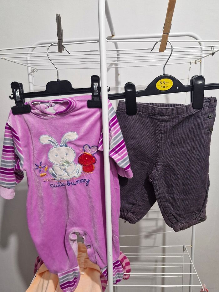 Lot vêtements bébé  fille - photo numéro 2