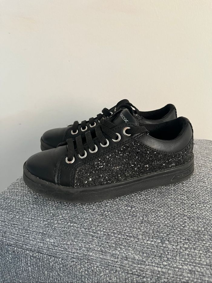 Baskets / Chaussures Geox Taille 30 - photo numéro 2