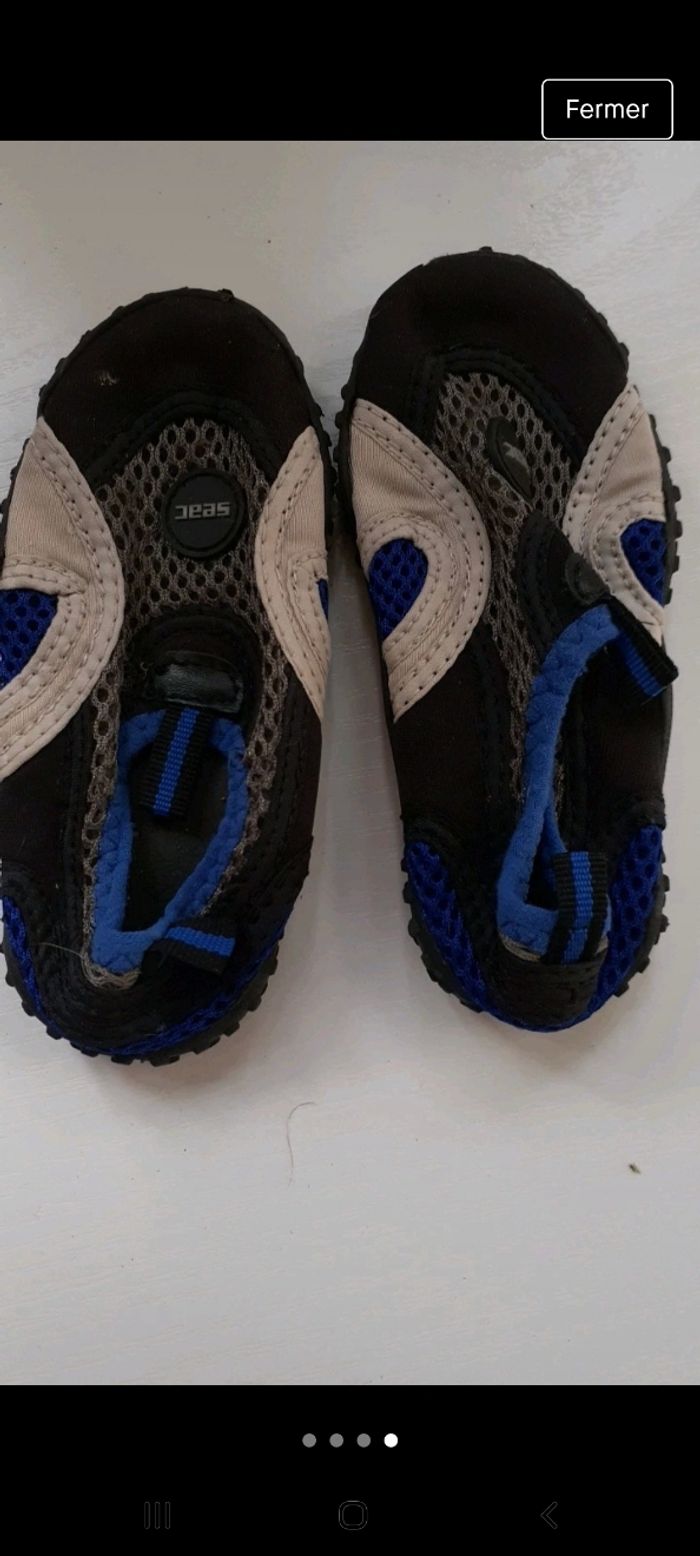 Chaussure plage  mer - photo numéro 3
