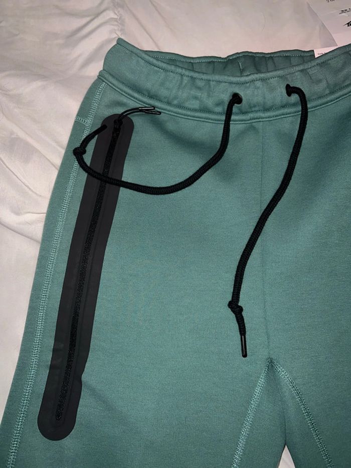 Jogging Nike Tech taille XS - photo numéro 5