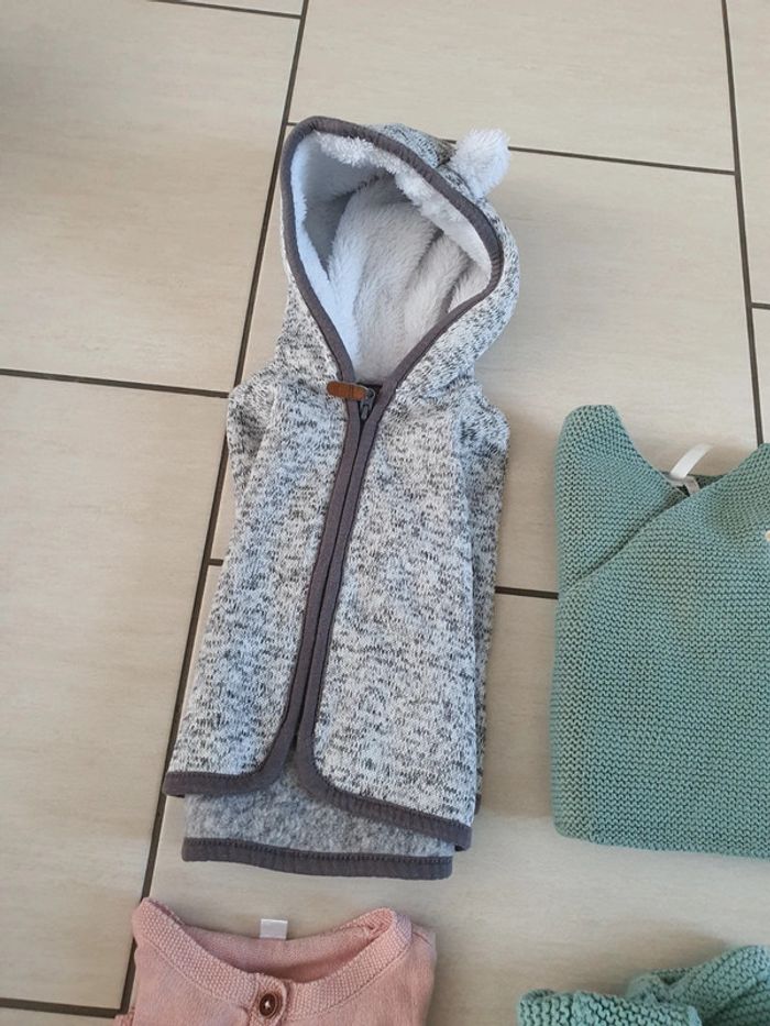 Lot de 6 vestes 3 mois - photo numéro 4