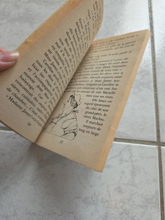 Poly , la rose et le mendiant - photo numéro 3