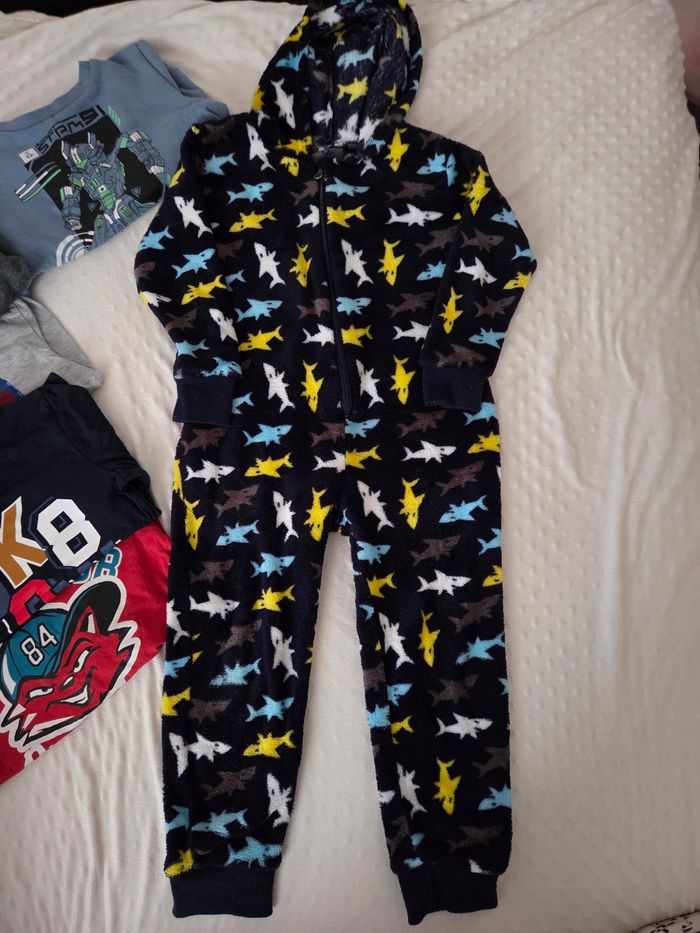 Lot 6 ans garcon - photo numéro 5