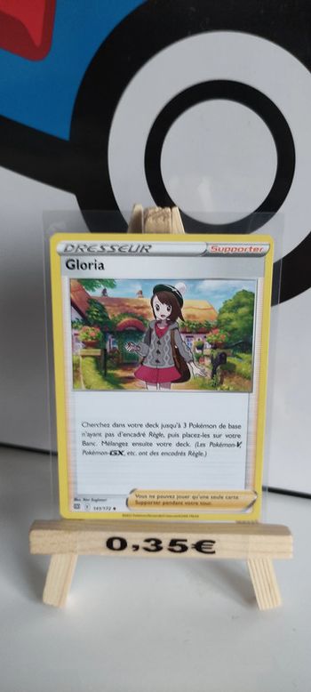 Gloria  dresseur 141/172 stars étincelantes