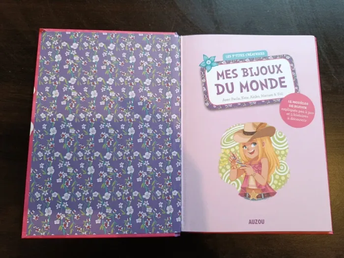 Livre LES P'TITES CREATRICES: MES BIJOUX DU MONDE - photo numéro 2