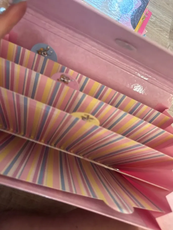 Énorme lot papiers à lettre - photo numéro 11