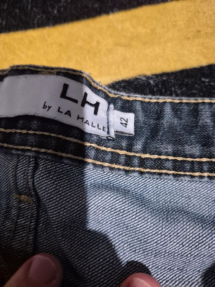 lot 3 jeans en tres bon etat - photo numéro 2