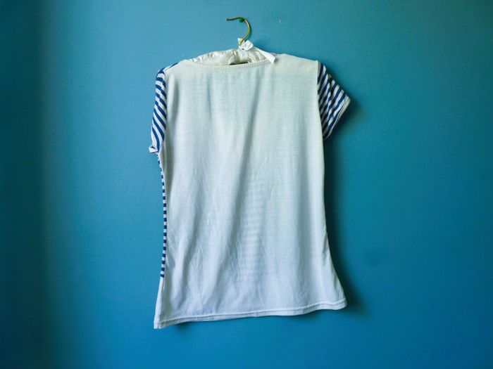 T-shirt kiabi Femme S 36 marinière Blanc Bleu TBE imprimé en superposition - photo numéro 3