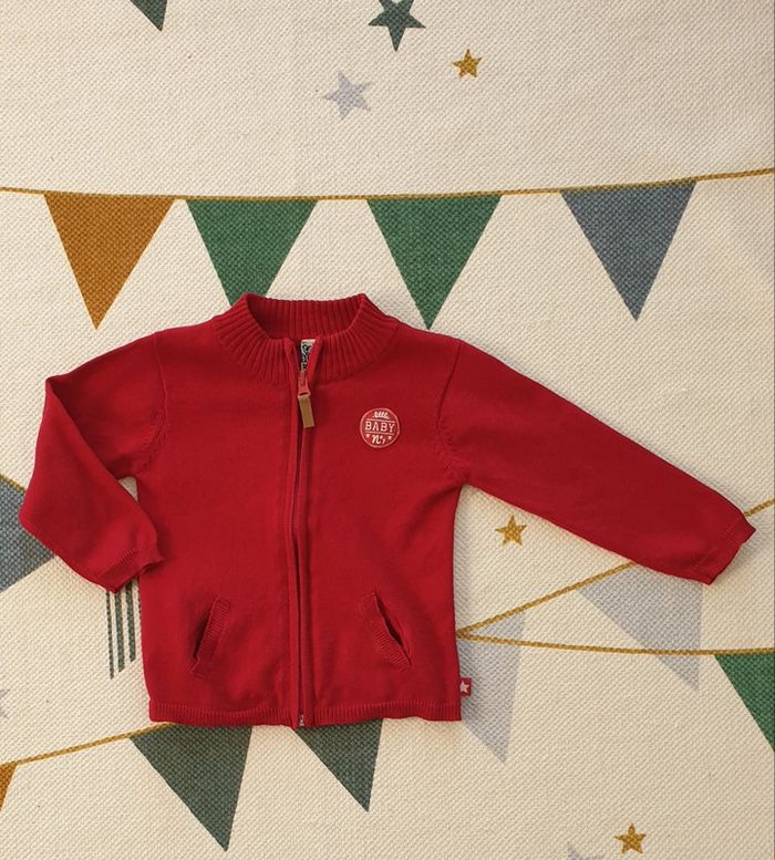 Gilet rouges foncé, taille 18 mois, Tape-à-l'oeil