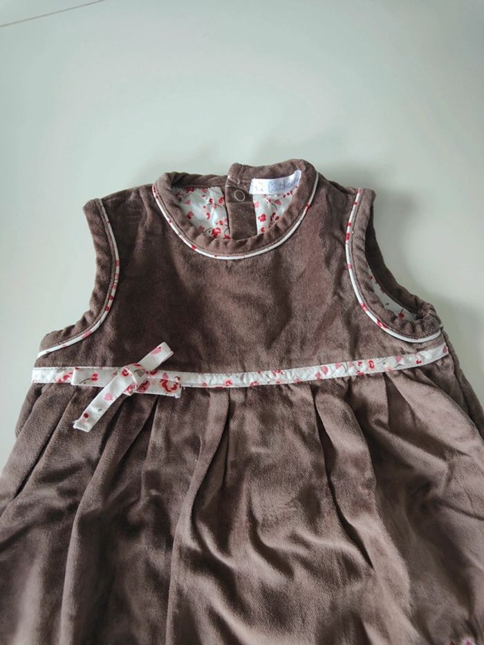 Robe 9mois - photo numéro 2