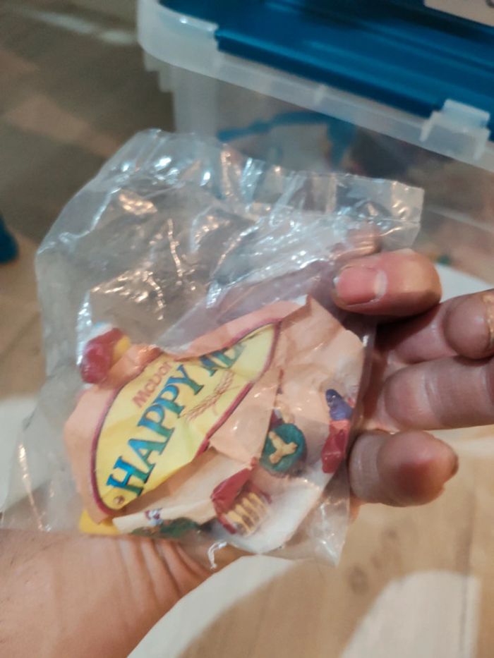 Figurine McDonald's Birdie nid - photo numéro 3