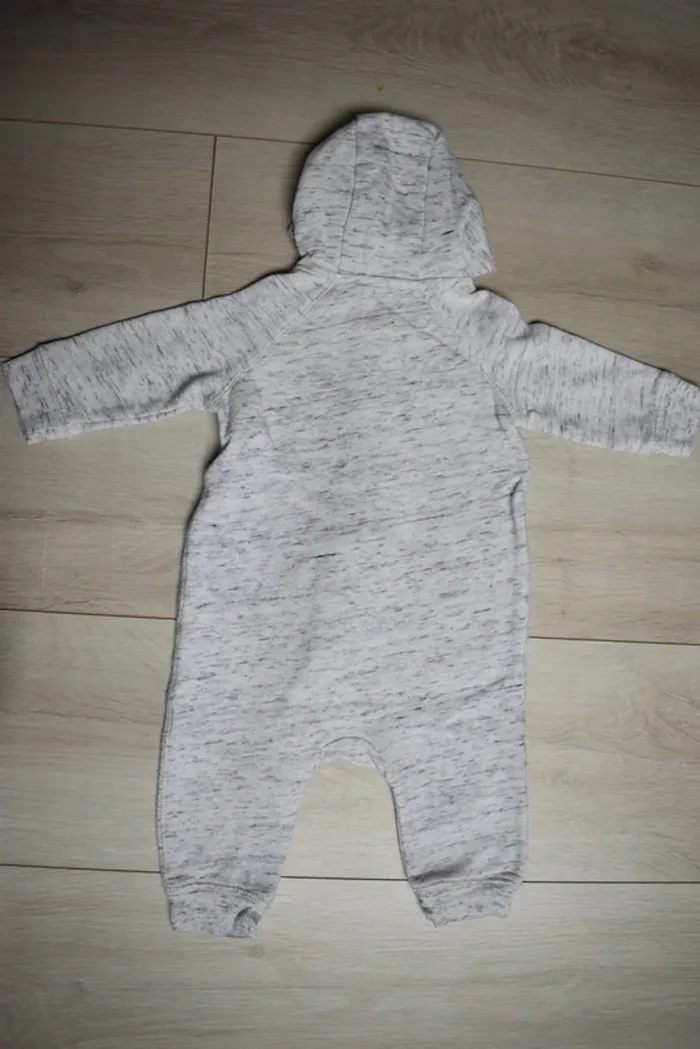 Combinaison bébé garçon - photo numéro 2
